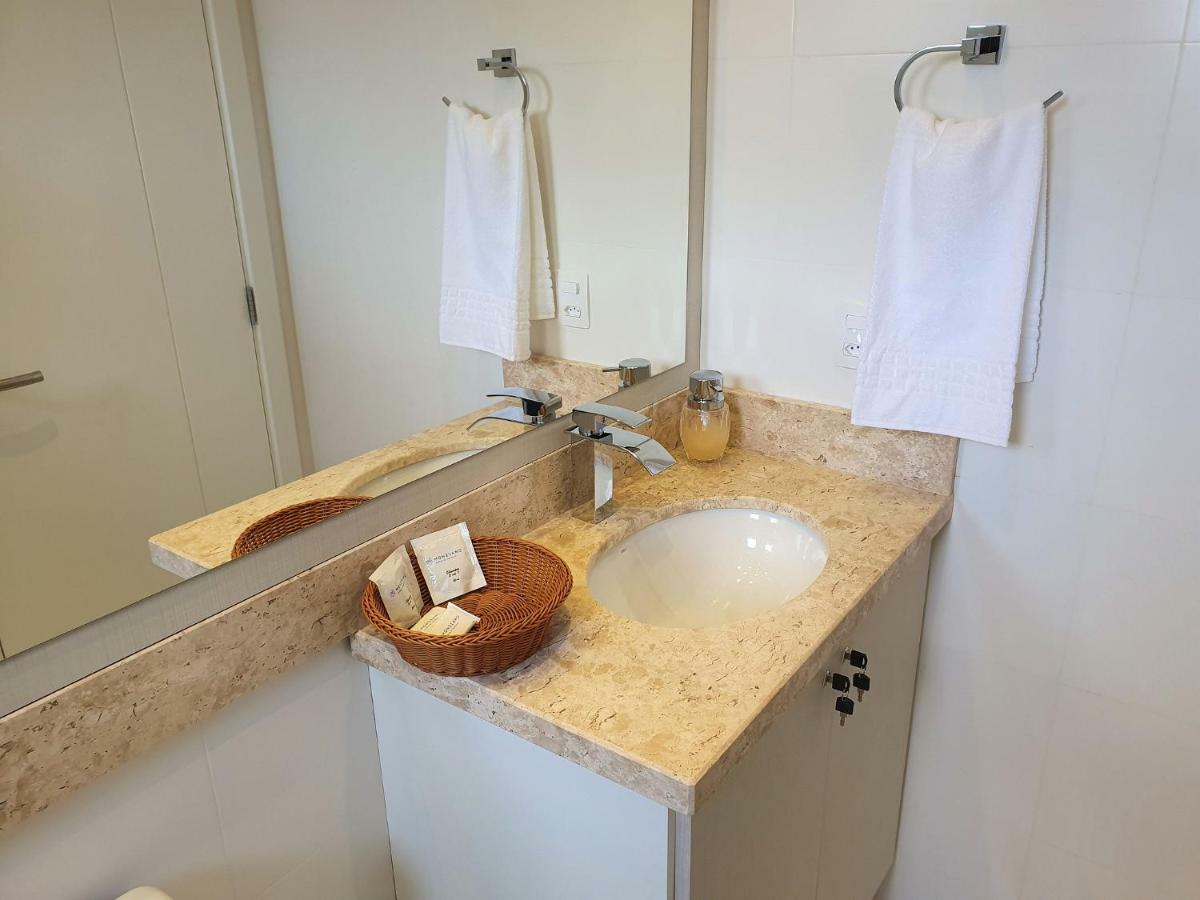 Apto Luxo 800M R. Coberta | 2 Suites | Mobiliado 格拉玛多 外观 照片